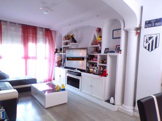 Appartement  Calle maría curie. Piso de 2 dormitorios (antes 3) en urb" las trece rosas" - loran