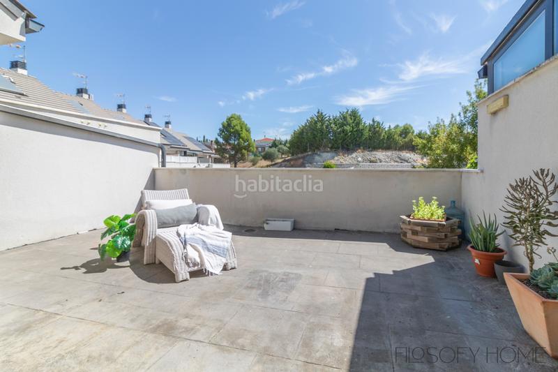 Foto e9bcc993-929b-4036-a7d2-819620a16932. Casa adosada en Campo Real