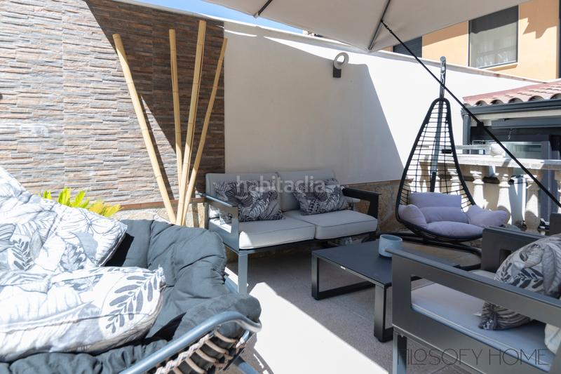 Foto 3bab9e4e-def3-41ec-ba98-e1f521c6e9c7. Chalet en calle rosalia de castro 11 en Campo Real
