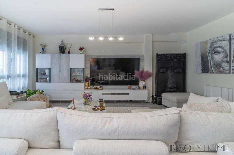 Foto 3c8ae964-25d1-4529-8153-cf5bf3ad4203. Chalet en calle rosalia de castro 11 en Campo Real