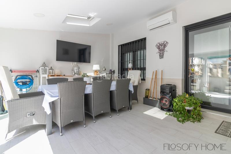 Foto b4bee088-a0aa-43a7-8897-7022eba91e1f. Chalet en calle rosalia de castro 11 en Campo Real