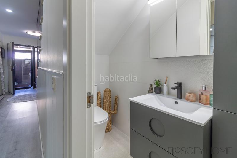 Foto e1a790fb-4309-45a3-a427-c1dc731e5de2. Chalet en calle rosalia de castro 11 en Campo Real