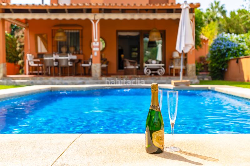 Foto 5c25b646-0d09-4e12-8081-a74864429c99. Chalet con camino parcheggio piscina in campo de Mijas Mijas