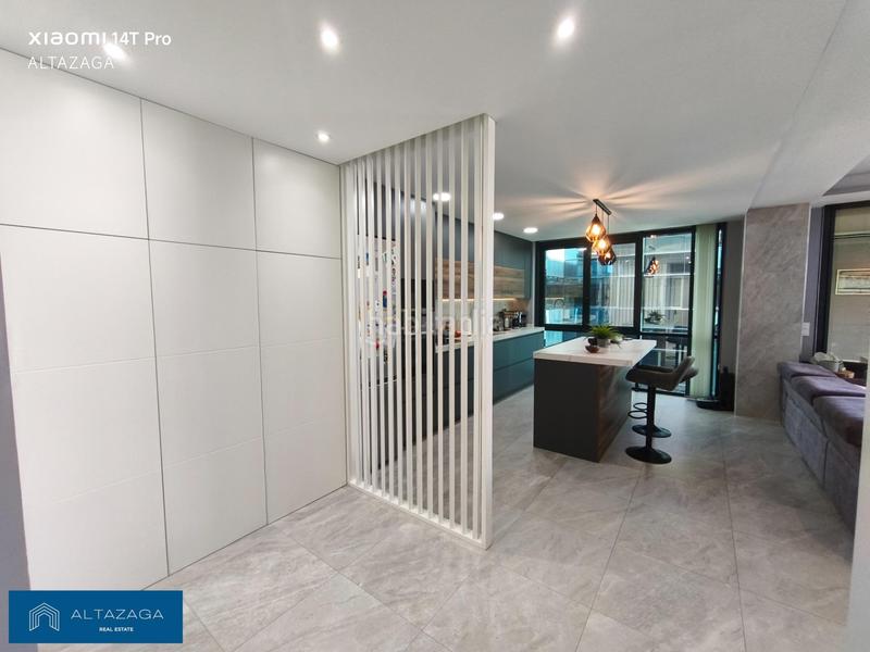 Foto 42d0488a-a50b-4e23-b981-bda50a8bdfa9. Appartamento con riscaldamento parcheggio in Dehesa Vieja-Puente Cultural San Sebastián de los Reyes