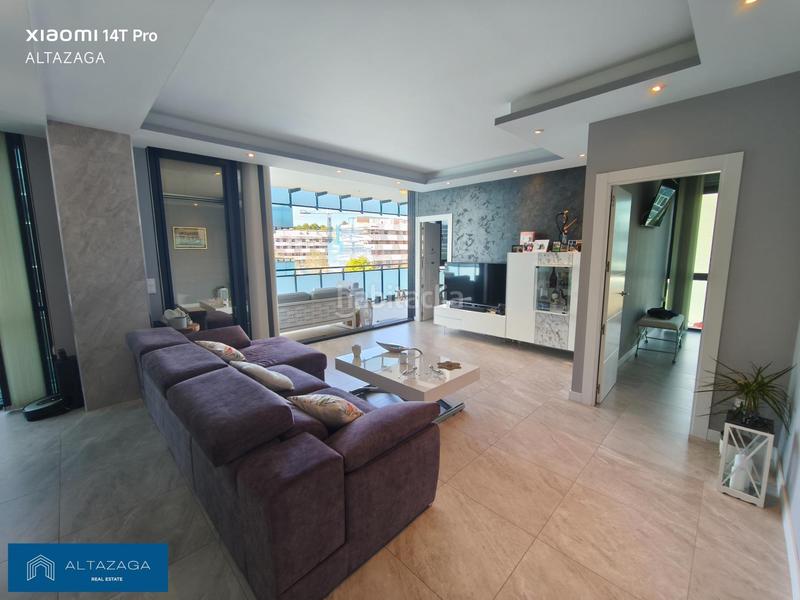 Foto adb90295-c6f0-43b0-8c5a-ccf8181718b6. Appartamento con riscaldamento parcheggio in Dehesa Vieja-Puente Cultural San Sebastián de los Reyes