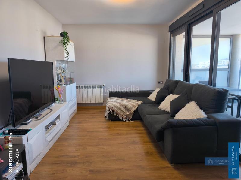 Foto 3c47917e-d398-4266-bdad-e2065c3bbc7d. Pis amb calefacció aparcament piscina a Tempranales San Sebastián de los Reyes