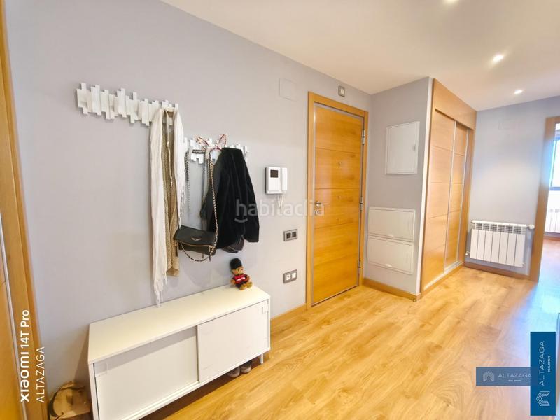 Foto 6b5fb09a-979d-4bd2-8a86-02af592a38c5. Pis amb calefacció aparcament piscina a Tempranales San Sebastián de los Reyes