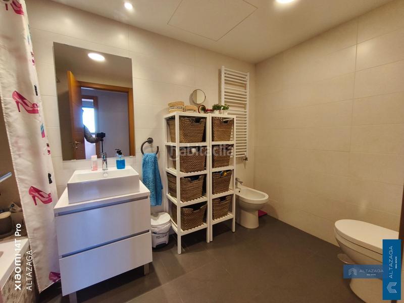 Foto bbbd041d-2c03-4a06-b991-acc20e91fe6d. Pis amb calefacció aparcament piscina a Tempranales San Sebastián de los Reyes