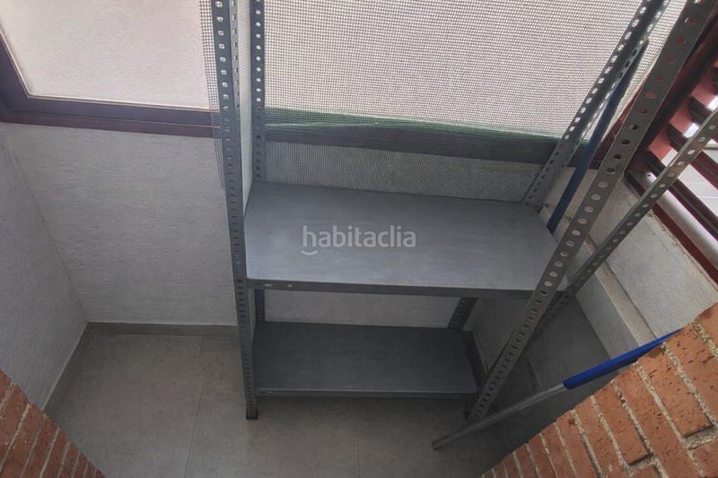 Foto 5d483064-b6a7-4e8b-b8c1-6e4272226364. Pis amb aparcament piscina a Simancas Madrid