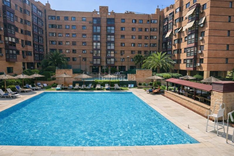 Foto bcd698fb-6f70-4532-aecb-49c234528056. Pis amb calefacció piscina a Simancas Madrid
