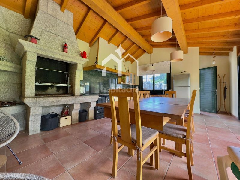 Foto 5b240d4f-5b46-40a5-ab16-8d39c48f2c3b. Xalet amb calefacció aparcament a Meaño