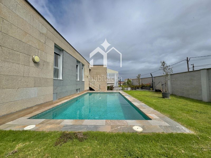 Foto 4732e782-7707-4c17-aa50-1a9a21e7f697. Xalet amb calefacció aparcament piscina a Darbo Cangas
