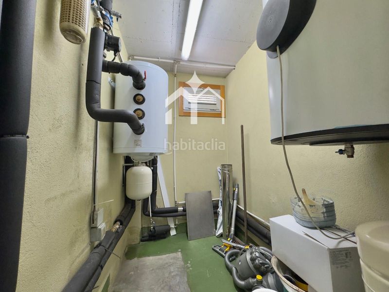 Foto a1171d79-8eb7-4de0-911f-bc1c3de04831. Xalet amb calefacció aparcament piscina a Darbo Cangas
