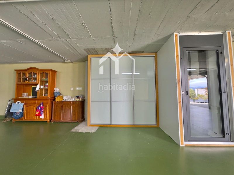 Foto cedd0737-3960-41a9-87c5-7f77e4c15bdd. Xalet amb calefacció aparcament piscina a Darbo Cangas