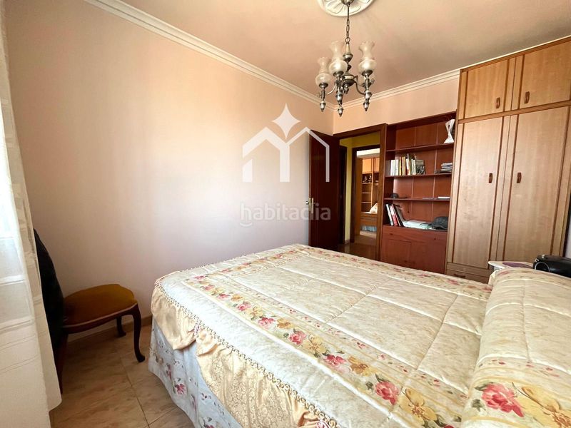 Foto 0915057d-5aa6-4e3f-b889-0d15f9743a6f. Casa amb calefacció aparcament a Moaña