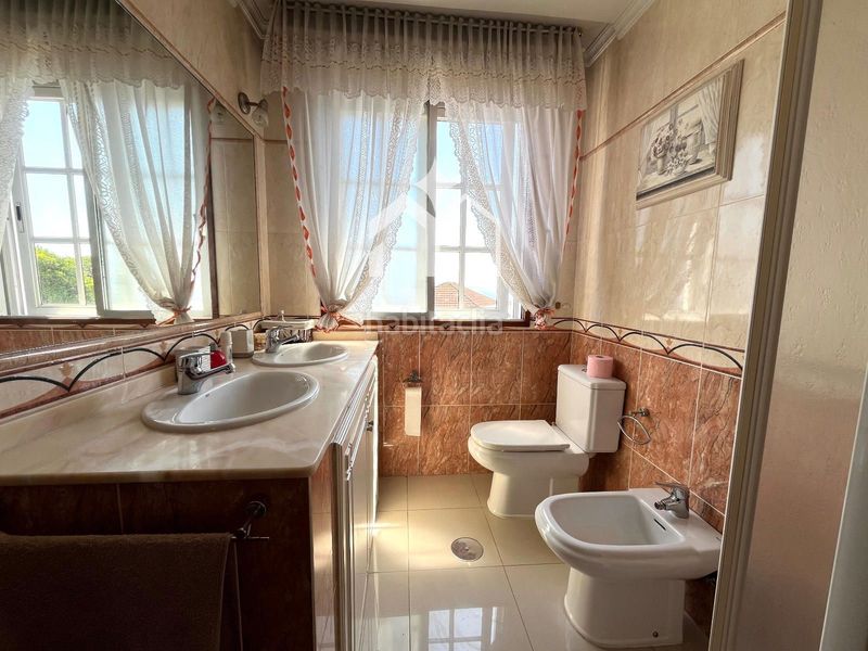Foto ddabfbdb-bec0-4f32-ad8b-bc354031e258. Casa amb calefacció aparcament a Moaña