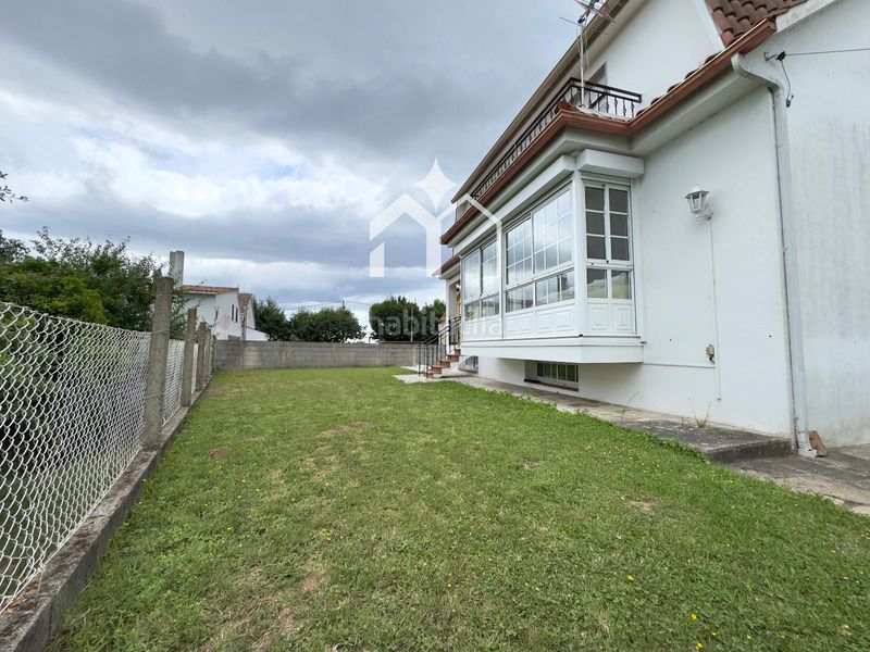 Foto 0fd4f4fc-fe15-4fb7-b2a6-e5bd69e7350c. Casa amb calefacció aparcament a Moaña