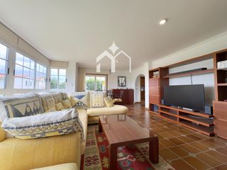Haus in Moaña. Chalet independiente en tiran con vistas a la ría de vigo