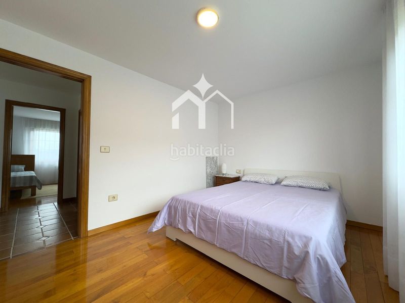 Foto 7041085d-3b79-4fdc-912d-75af077728d5. Casa amb calefacció aparcament a Moaña