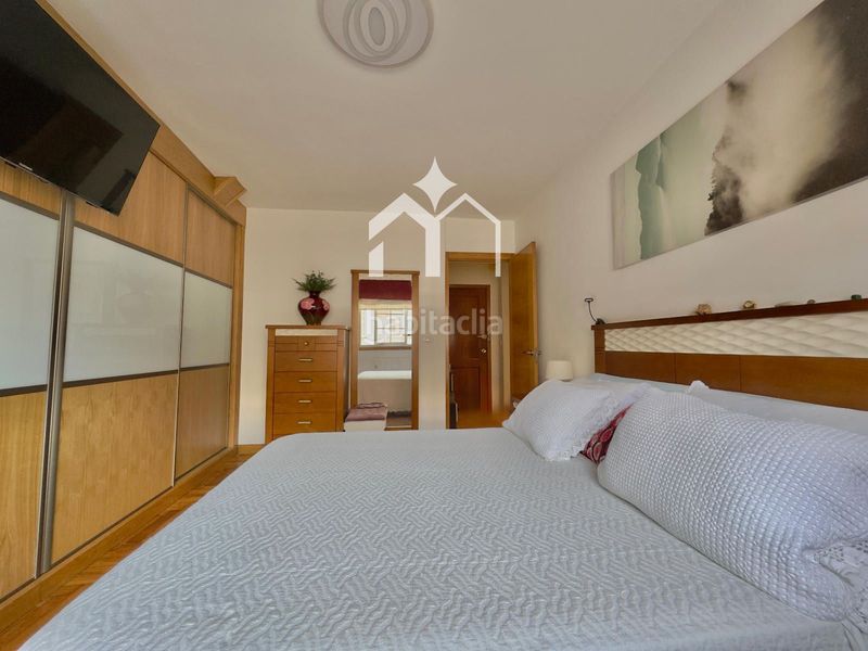 Foto f6b6cf64-cc14-45e2-b298-79b4dbfc4b4a. Apartament amb calefacció aparcament a Moaña