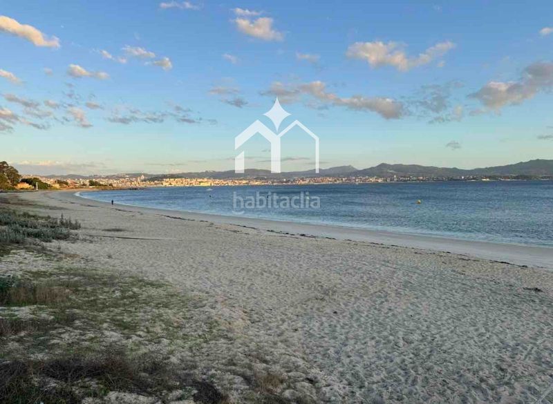 Foto b0e74cd8-b7ba-4df0-adb6-8842f2bf3a0b. Pis a Coiro Cangas