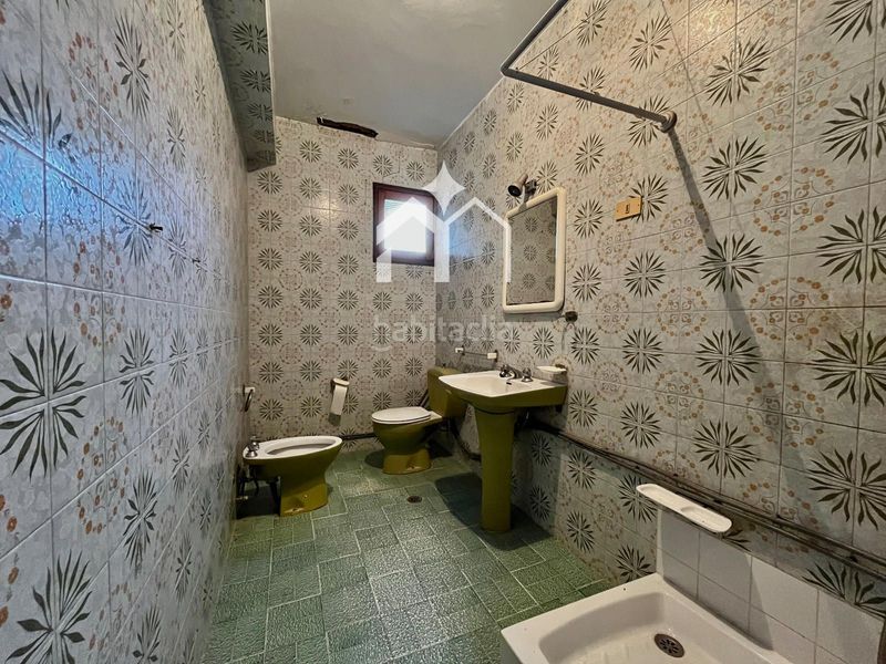 Foto 18c96967-507d-48b6-b0d0-339e5cd93104. Casa amb calefacció aparcament a Coiro Cangas