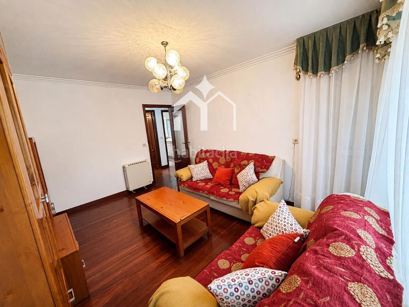 Foto da57665e-fb6f-413f-8f0e-9148d738e8b0. Flat with heating in Coiro Cangas