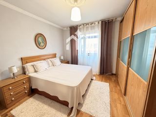 Chalet in Moaña. Chalet independiente con jardín y vistas al mar, moaña centro