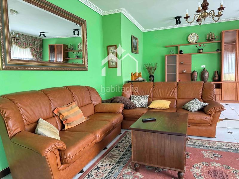 Foto 2a9cec05-03bd-4cda-9ad9-48712d1c7a34. Chalet con riscaldamento parcheggio in Moaña