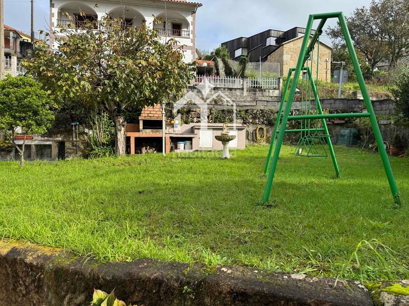 Foto 3b87d0cd-0ce8-4be0-a419-30bf55cfc18d. Chalet con riscaldamento parcheggio in Moaña