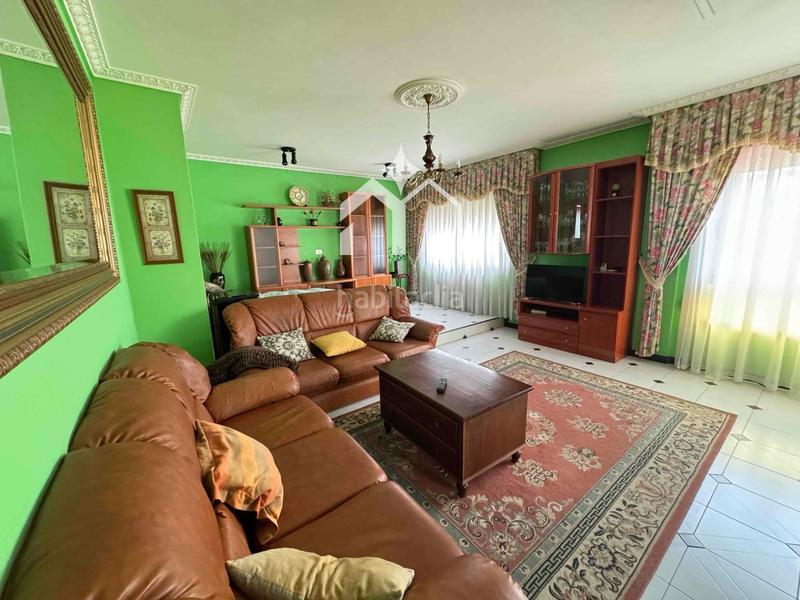 Foto 6749d62e-26ac-4329-909c-6e99149c673c. Chalet con riscaldamento parcheggio in Moaña