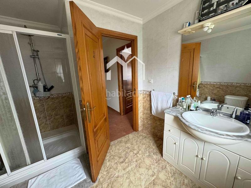 Foto 75457dca-e567-46f0-90e1-f86f48e95739. Chalet con riscaldamento parcheggio in Moaña