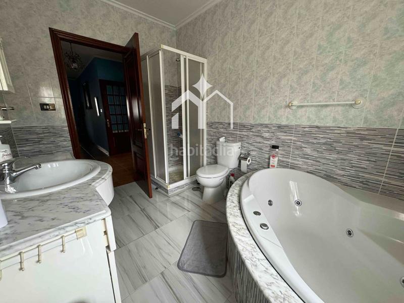 Foto 8493f252-1223-4495-910c-3221d80f9b1e. Chalet con riscaldamento parcheggio in Moaña