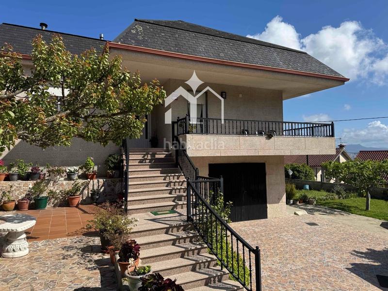 Foto 154ed0dd-6b2c-47e0-acd6-a53139f9d78b. Chalet mit heizung parking in Moaña