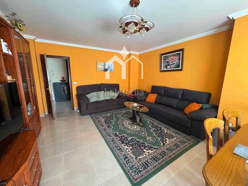 Foto 57daf58d-0368-4751-ab99-8f1b7ef93d33. Chalet mit heizung parking in Moaña