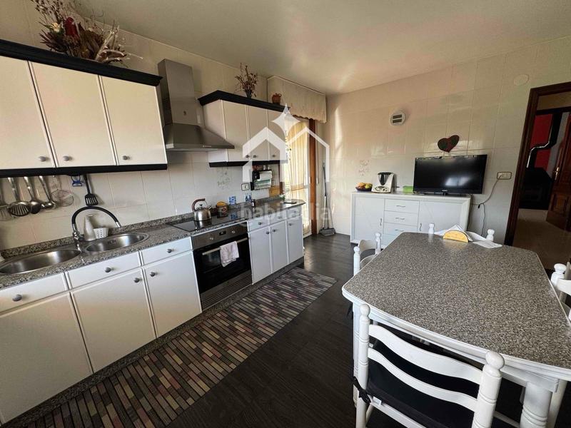 Foto a25a82da-c240-4805-8551-236c8d876965. Chalet mit heizung parking in Moaña