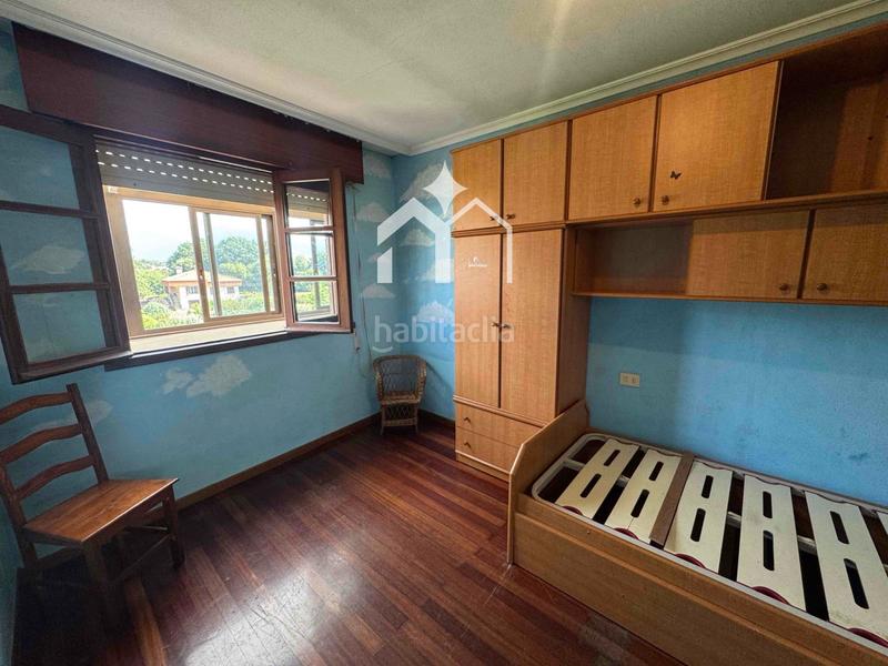 Foto aa46729f-1c17-4838-ab14-1a390cbcc223. Ático amplio piso con terraza y vistas despejadas, en Cangas
