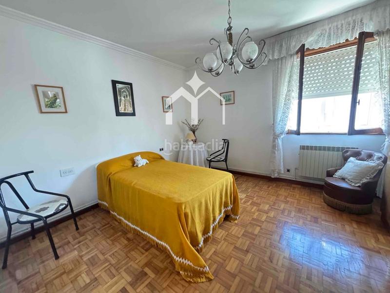 Foto c125600e-4ff6-49a1-9630-f753bdc179ab. Chalet mit parking in Darbo Cangas