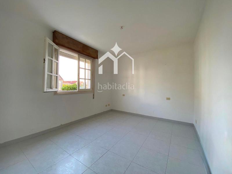Foto 5981109e-65a1-430f-ad0e-983111453e44. Casa con riscaldamento in Moaña