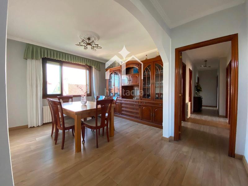 Foto 72f6a451-fa3f-49ed-b620-927b12385cc9. Casa con riscaldamento in Moaña