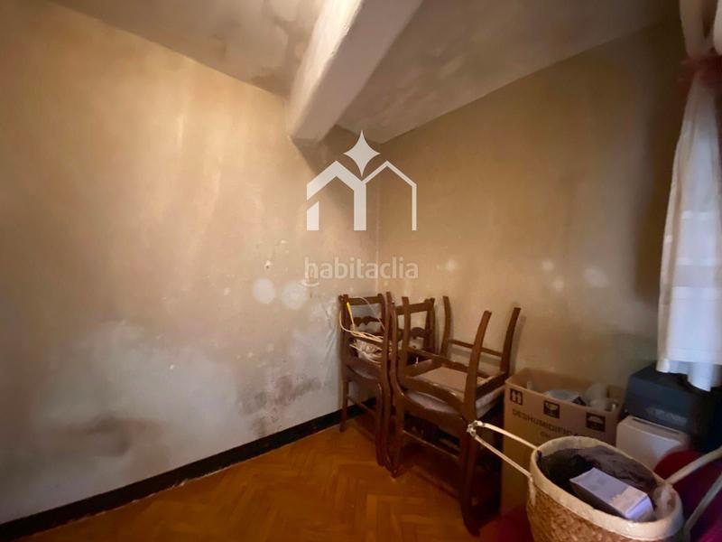 Foto 22a95ea1-76d9-4c34-8dc8-1cdd88f6cbf6. Casa con parcheggio in Darbo Cangas