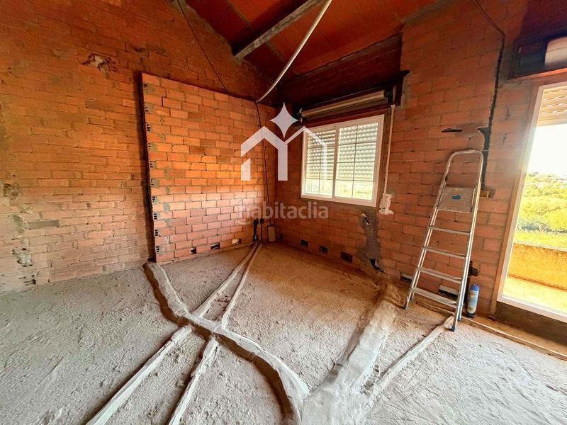 Foto 3cf426c1-21bf-4f10-989d-93270a1fd76d. Chalet con riscaldamento parcheggio in Darbo Cangas