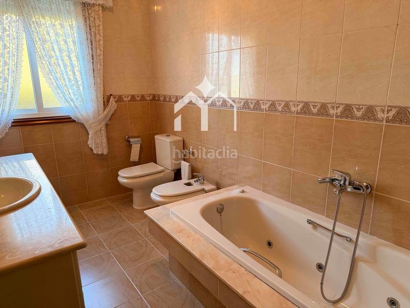 Foto 66c84a28-4790-4c19-95da-10c91d4c48b4. Chalet con riscaldamento parcheggio in Darbo Cangas