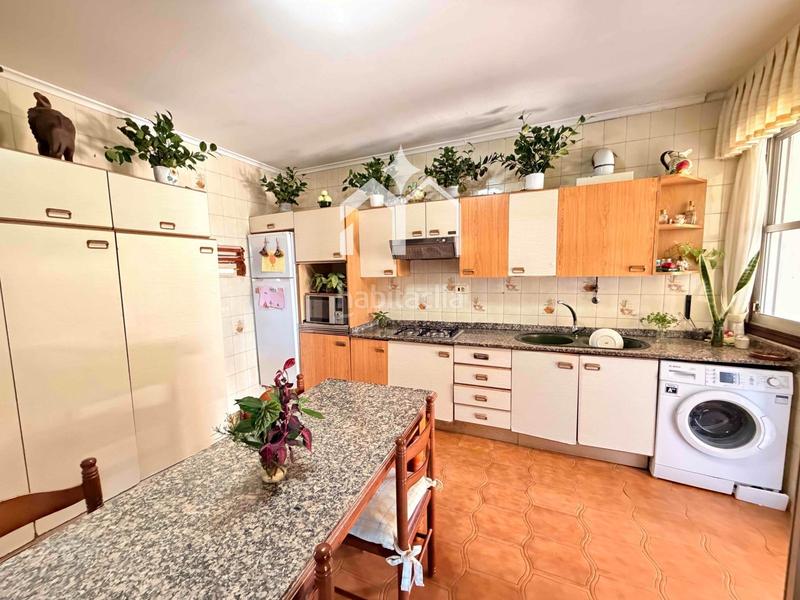 Foto fbffbfc2-6ebf-42e8-b5b9-94e8466dc22f. Chalet con riscaldamento parcheggio in Darbo Cangas