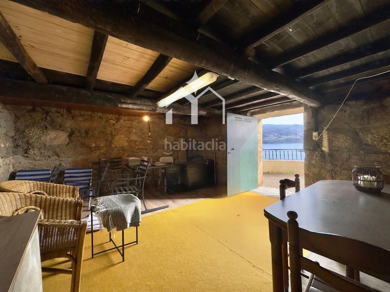 Foto a9f4ac23-a8fd-4133-b47c-58df3fde2aae. Casa amb calefacció aparcament a Moaña