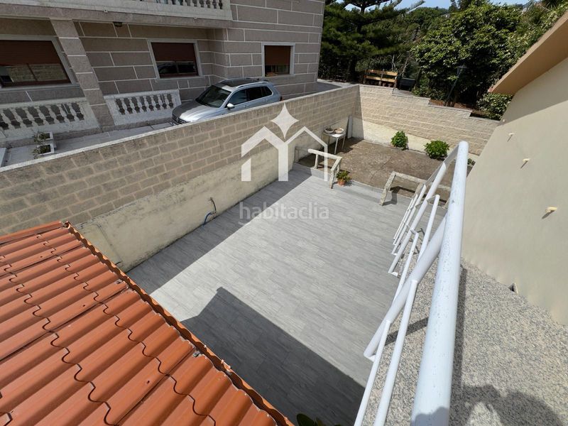 Foto 3a6a4786-fef2-4e78-ac35-4d5b7d87e0c9. Xalet amb calefacció aparcament piscina a Moaña
