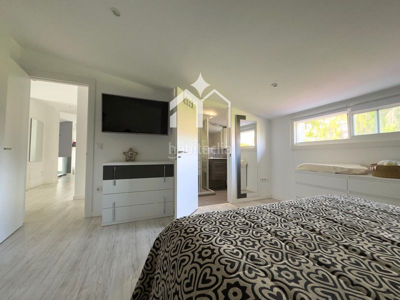 Foto 40ac71dc-165b-49e8-be51-2fc2ad3b64eb. Xalet amb calefacció aparcament piscina a Moaña