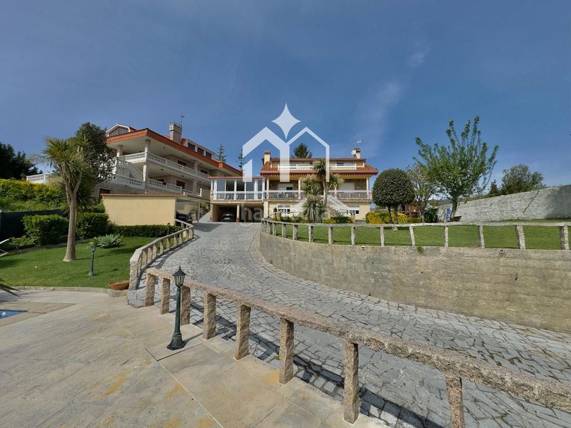 Foto 46f8bc14-94a0-4f64-88c8-478b02b82186. Xalet amb calefacció aparcament piscina a Moaña