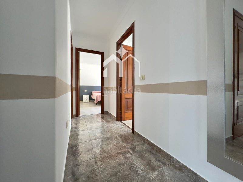 Foto 7a9027c5-dfad-4f6c-9bb5-7c95f2c6926d. Xalet amb calefacció aparcament piscina a Moaña