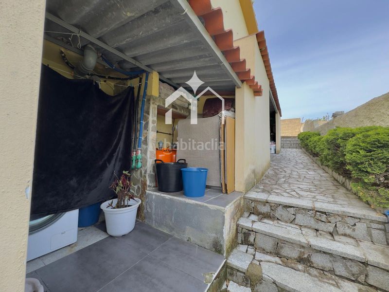 Foto 8fc5b15a-8448-4d81-ae14-b0e3d282eb2f. Xalet amb calefacció aparcament piscina a Moaña